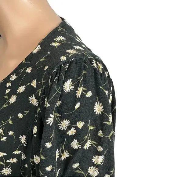 American Eagle Size XS Babydoll Blouse Top Black Floral Back Cut Out Viscose - Picture 5 of 11